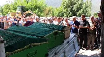 Amasya'da Üç Aile Üyesinin Ölümüyle Sonuçlanan Feci Kaza