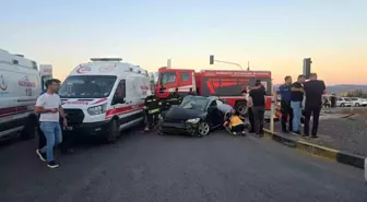Gaziantep'te Düğün Hazırlığı Yapan Nişanlı Çiftin Kaza Sonrası Üzücü Sonu