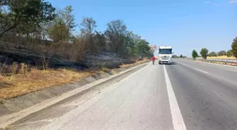 E-80 Otoyolunda Lastik Yangını Korkuttu