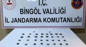 Bingöl'de Tarihi Eser Kaçakçılığına Geçit Yok: 42 Sikke Ele Geçirildi