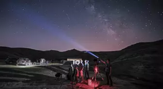 Tatvan'da Perseid Meteor Yağmuru Fotoğraflandı