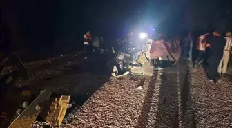 Çanakkale'de Kaza: 6 Kişi Hayatını Kaybetti