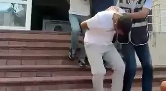 Adana'da Dolandırıcılık Olayı: Sahte Polisler 63 Gram Bilezik ve 4 Bin Doları Aldı