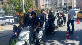 Eskişehir'de Motosiklet Sürücülerine Denetim Uygulandı