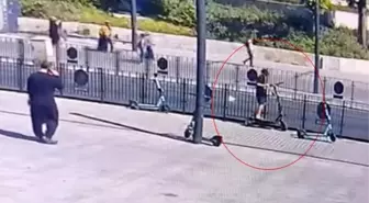 İstanbul'da Çocukların Scooter Hırsızlığı Güvenlik Kamerasında