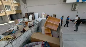Avcılar'da Kiracı Mağduriyeti: Eşyalar Sokağa Atıldı