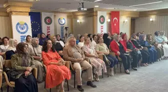 Düzce'de Ev İşçilerine Haklar Eğitimi
