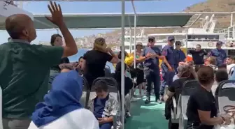 Balıkesir'deki Feribot Seferine Hava Muhalefeti Engeli