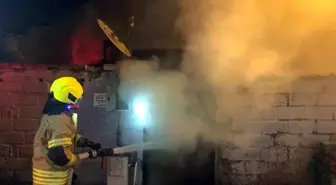 Balıkesir'de Ev Yangını: Can Kaybı Yok, Maddi Hasar Var