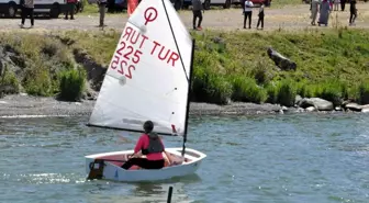 Çıldır Gölü'nde Yelken Sporları ile Kış Turizmi Canlanıyor