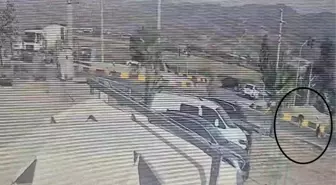 Hatay'da Motosiklet Kazası: Yaya ve Sürücüler Yaralandı