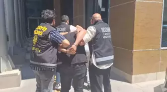 Menemen'de Oto Galeriye Patlayıcı Maddeli Saldırı: 3 Şüpheli Tutuklandı