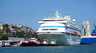 Astoria Grande Kruvaziyeri Samsun Limanı'na Demirledi