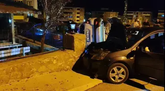 Karabük'te Kavşakta 3 Araçlık Kaza: 3 Yaralı