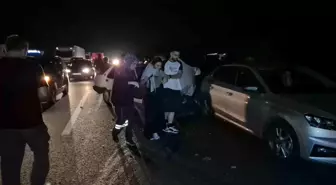 Anadolu Otoyolu'nda Zincirleme Kaza: 4 Yaralı