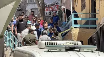 Şanlıurfa'da Çift Silahla Ölü Bulundu, Kızları Aranıyor