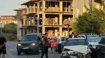 Karasu'da Eşini Kızdıran Kadından Şok Olay: Otomobile Defalarca Çarptı