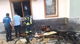 Karaman'da Apartman Dairesinde Yangın Paniği