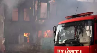 Konya'da Metruk Binada Yangın Paniği