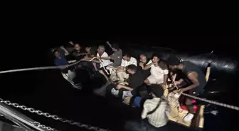 Kuşadası'nda 18 Düzensiz Göçmen Yakalandı