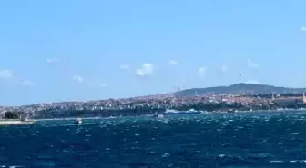 Marmara Denizi'nde Şiddetli Poyraz Deniz Ulaşımını Olumsuz Etkiledi
