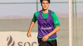 Napoli, Türk yıldız Özder Özcan'ı transfer etti