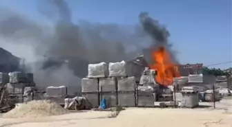 Silivri'de Otluk Alanda Çıkan Yangın İş Yerine Sıçradı