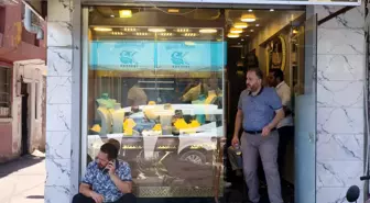 Adana'da Kuyumcuya Silahlı Soygun: İki Yaralı