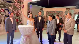 Auran Kozmetik Kurucusu Abdullah Karataş, Gizem Güngör ile Evlendi