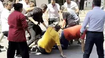 Adapazarı'nda İki Grup Arasında Kavga Çıktı