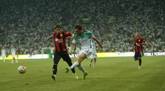 Bursaspor, Eskişehirspor'u 2-1 ile Geçti