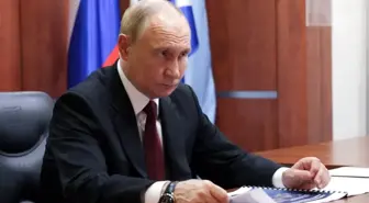 Putin, Trump ile Görüşmesinde Savaş Cephelerinin Dondurulmasını Önerdi