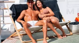 Yok artık daha neler! Ronaldo'dan çocuklarının annesine servet değerinde hediye