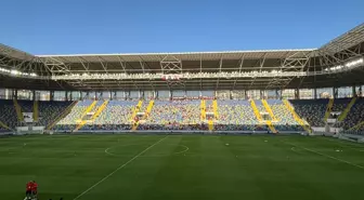 Gençlerbirliği ve Antalyaspor Süper Lig Maçında Karşılaşıyor