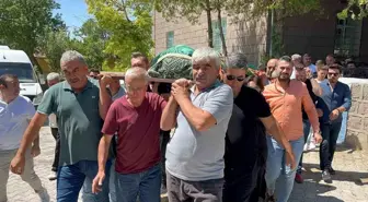 Kayseri'de Üzücü Trafik Kazası: Antrenör Mehmet Susamış'ın Torunu Hayatını Kaybetti
