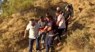 Kayalıklarda Mahsur Kalan Kadın Kurtarıldı