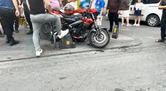 Bayrampaşa'da Motosiklet ve Yaya Çarpışması: İki Ağır Yaralı
