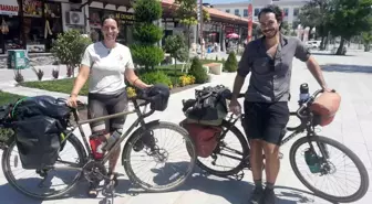 Kanadalı Arkadaşlar Türkiye'yi Bisikletle Gezdi