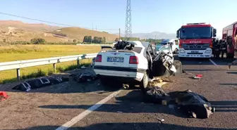 Erzurum'da Kafa Kafaya Çarpışma: 4 Ölü