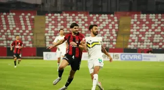 Vanspor FK, Esenler Erokspor'u 1-0 Mağlup Etti