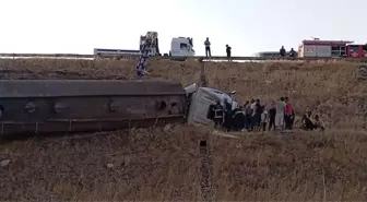 Gaziantep'te Tanker Devrildi: Şoför Yaralı