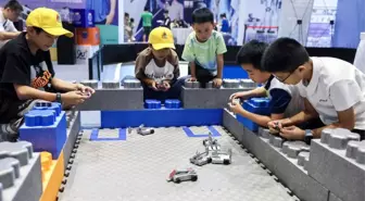 Wuzhen'de Gençlik Teknoloji Karnavalı Başladı