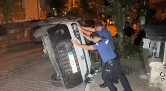 Alkollü Sürücü Park Halindeki Araçlara Çarptı