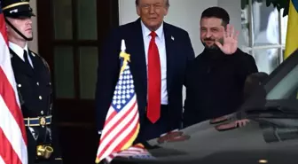 Beyaz Saray'da Zelenski, Trump ile bir araya geldi: Üçlü görüşme için hazırız