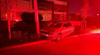 Tekirdağ'da Kontrolden Çıkan Otomobil Elektrik Direğine Çarptı