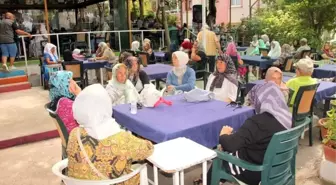 Marmara Depremi'nde Hayatını Kaybedenler İçin Mevlit Okutuldu
