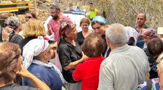 Mersin'deki Yangında Zarar Görenlere Destek Ziyareti