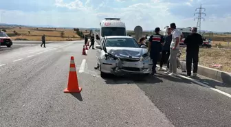Tavşanlı Karayolunda Kazada İki Yaralı