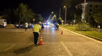 İzmir'de 8 Yaşındaki Çocuk Otomobilin Çarpması Sonucu Hayatını Kaybetti