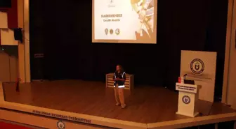 Diş Hekimliği Fakültesi Öğrencilerine İş Sağlığı ve Güvenliği ile Narkotik Eğitimleri Verildi